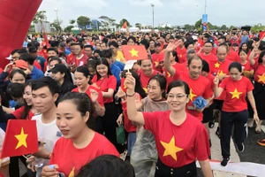 An Giang tham gia hoạt động đi bộ toàn quốc "Cùng Việt Nam tiến bước".