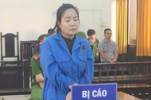 Trương Bích Thắm, lĩnh 13 năm tù về tội "Lạm dụng tín nhiệm chiếm đoạt tài sản". (Ảnh: Văn Vũ)