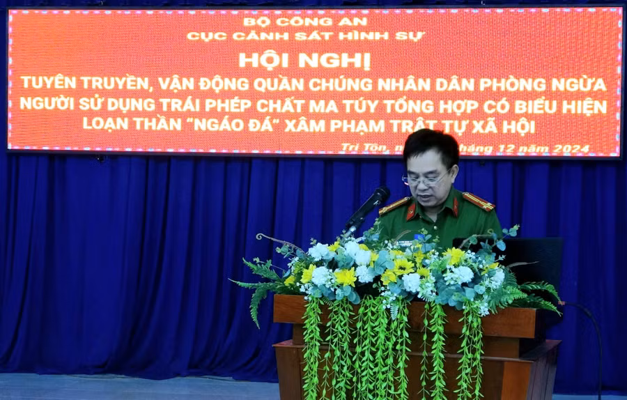 Cục Cảnh sát Hình sự tuyên truyền phòng ngừa người 'ngáo đá' tại An Giang