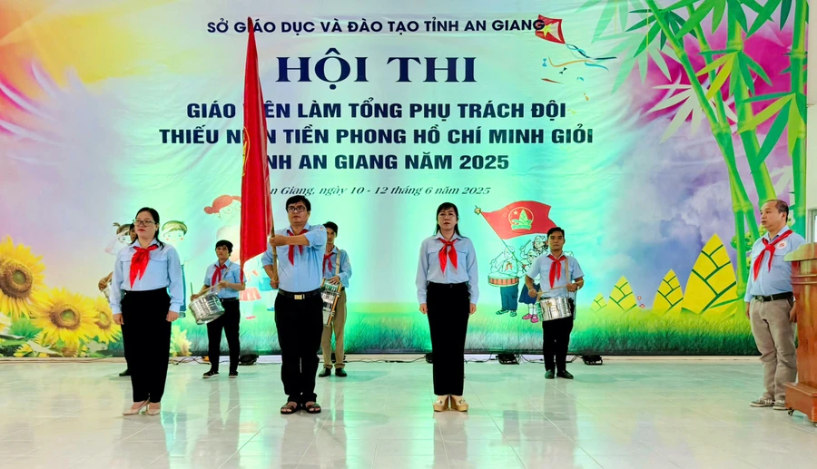 An Giang khai mạc Hội thi Giáo viên làm Tổng phụ trách Đội Thiếu niên tiền phong Hồ Chí Minh giỏi cấp tỉnh, năm học 2024 - 2025.