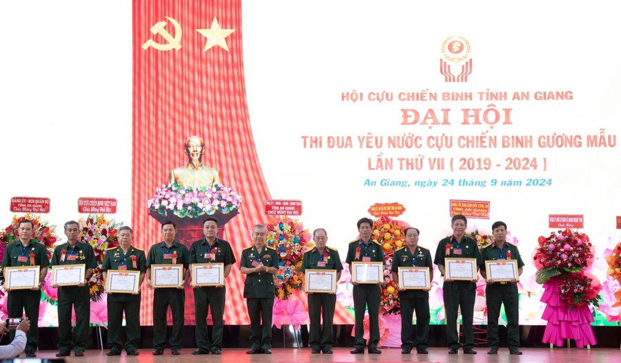 An Giang Đại hội thi đua yêu nước Cựu chiến binh gương mẫu lần thứ VII (2019-2024).