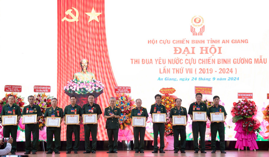 An Giang Đại hội thi đua yêu nước Cựu chiến binh gương mẫu lần thứ VII (2019-2024).