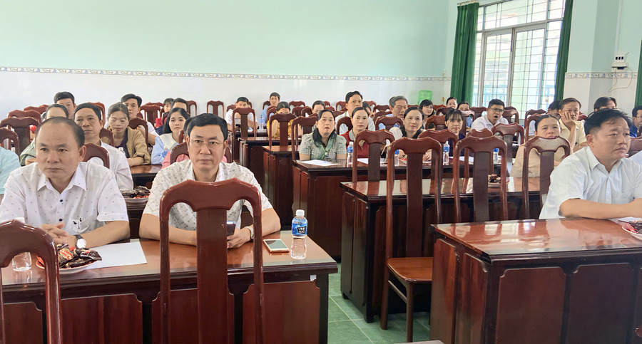 Đại biểu tham dự Hội thảo. Ảnh: Trọng Nhân. 1000045647.jpg
