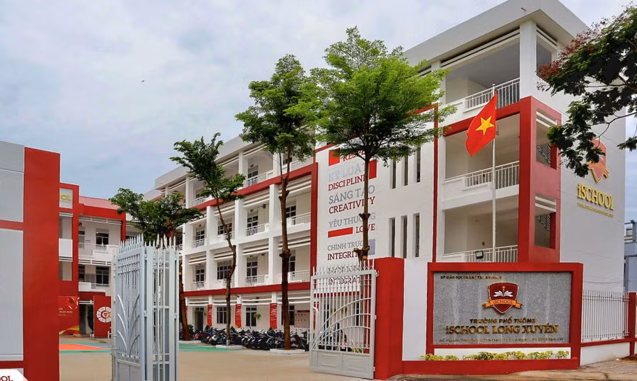 Trường Phổ thông iSchool Long Xuyên (An Giang) hướng tới mô hình "Ngôi trường hạnh phúc".