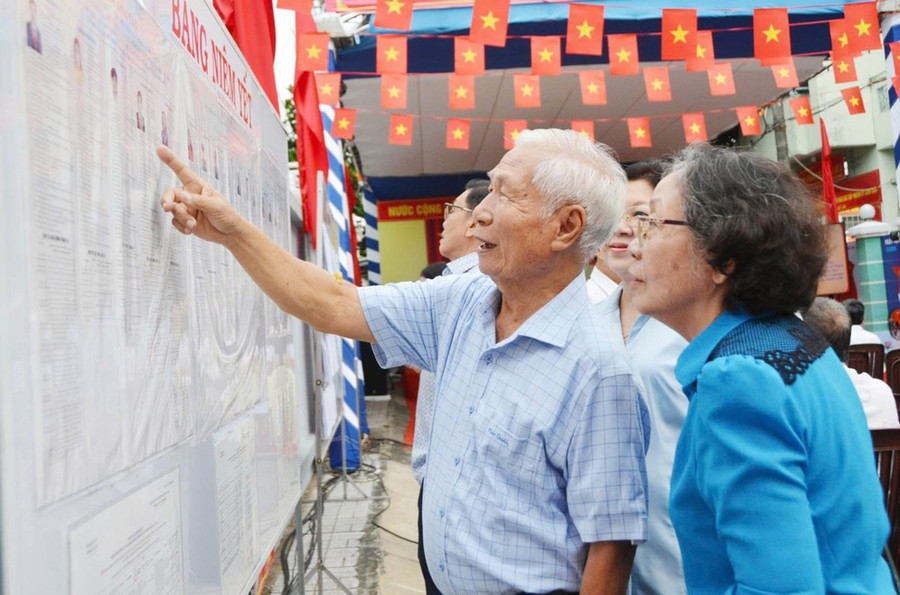 An Giang có gần 3,3 triệu cử tri tham gia bầu cử tại 2.712 khu vực bỏ phiếu, đạt trên 99,5%.