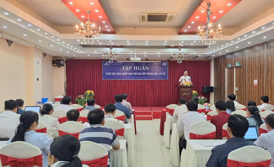 An Giang tập huấn giáo dục hòa nhập cho trẻ em các cấp học. (Ảnh: Trọng Nhân) 