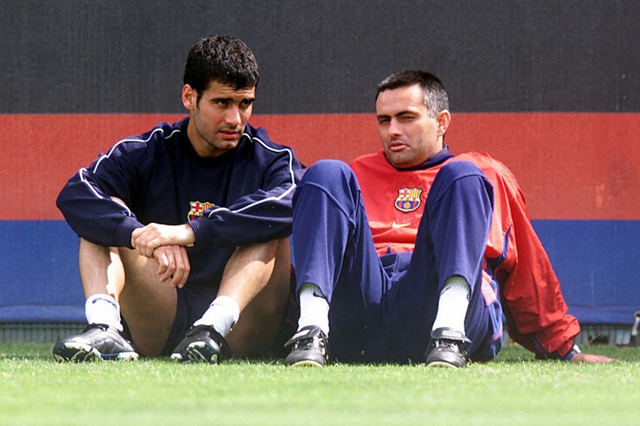 Hành trình từ bạn đến thù của Jose Mourinho và Pep Guardiola