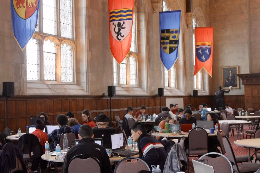 truong dai hoc ky la anh 3