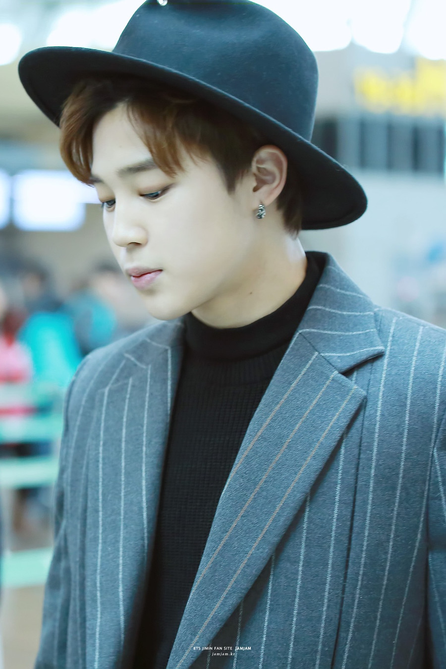 8 kiểu mũ gây sốt sau khi được Jimin (BTS) lăng xê ảnh 3