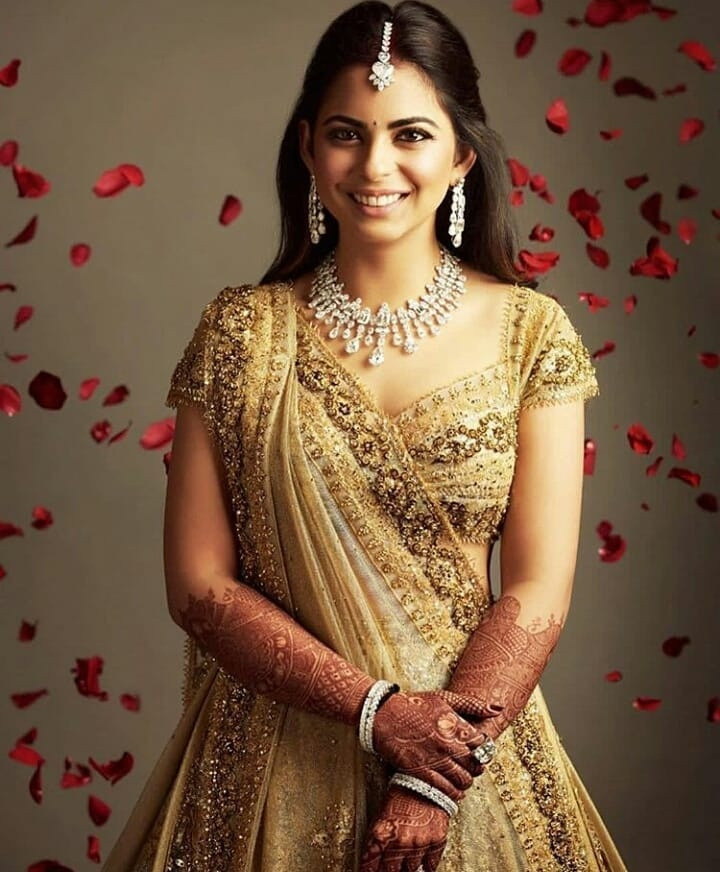 Đám cưới trị giá 100 triệu USD của ái nữ nhà Ambani. Đám cưới trị giá 100 triệu USD của ái nữ nhà Ambani.