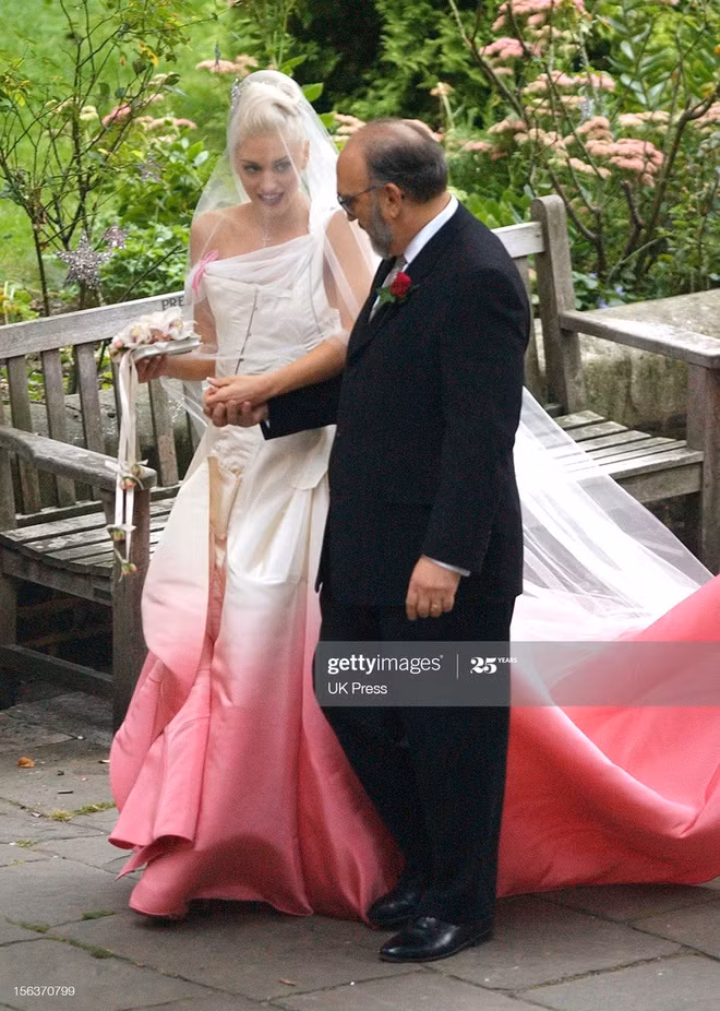 váy cưới độc đáo ảnh 8 vay cuoi doc dao anh 8