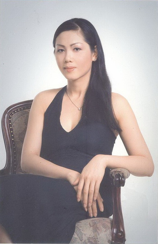 Á hậu Vi Thị Đông, Trịnh Chân Trân... từng được dự đoán là hoa hậu giờ ra sao? ảnh 1