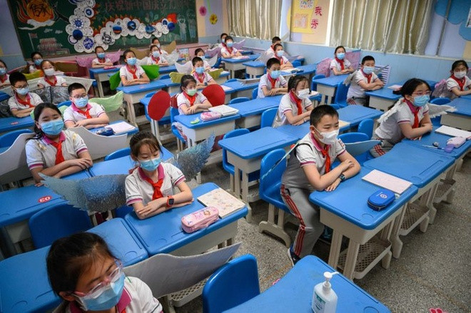 Sáng kiến chống dịch Covid-19 có 1-0-2 của học sinh Trung Quốc ảnh 3 Sáng kiến chống dịch Covid-19 có 1-0-2 của học sinh Trung Quốc ảnh 3