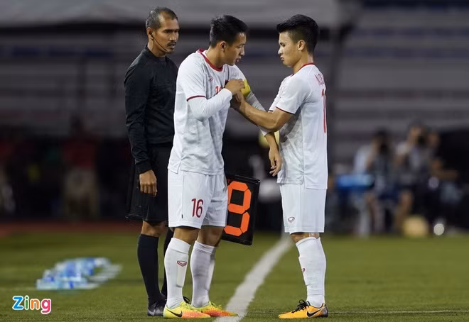 Quang Hải hay Hùng Dũng sẽ đoạt Quả bóng Vàng 2019?