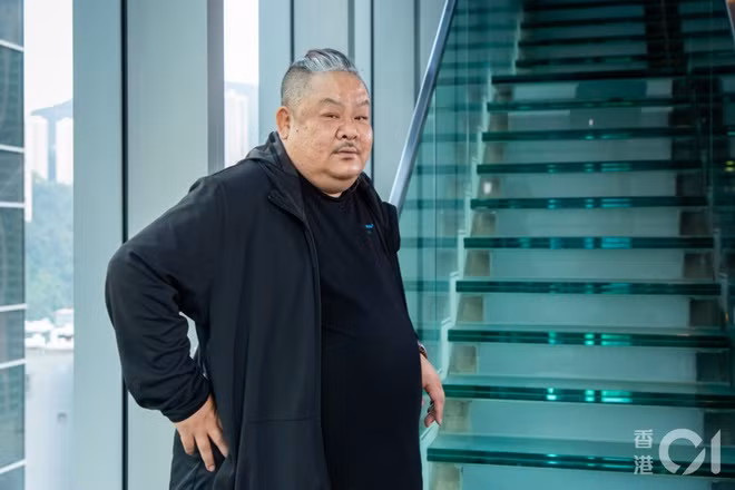 Nam diễn viên vẫn luôn thể hiện lòng biết ơn với Châu Tinh Trì.