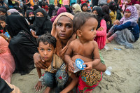 Chùm ảnh người tị nạn Rohingya liều mình đến Indonesia 