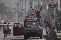 Chùm ảnh bạo lực và vượt ngục khiến Haiti ban bố tình trạng khẩn cấp