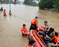 Chùm ảnh siêu bão Doksuri tàn phá Philippines