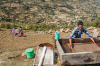 Chùm ảnh làm giấy độc đáo ở Nepal 