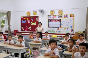 Học sinh Gia Lai bước vào năm học mới với nhiều niềm vui, phấn khởi.