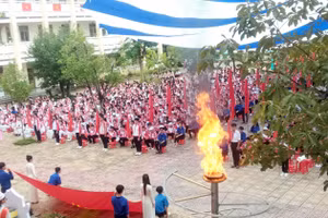Học sinh Trường THCS và THPT Liên Việt Kon Tum trong Lễ khai giảng năm học 2025-2026.