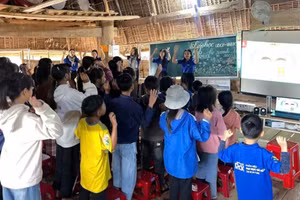 Bình dân học vụ thời công nghệ số