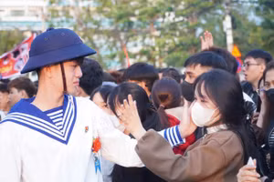 Rộn ràng ngày hội tòng quân, 5.697 thanh niên Gia Lai lên đường bảo vệ Tổ quốc