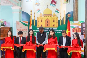 Lễ khánh thành Góc Ấn Độ (India Corner) tại Thư viện Trường Đại học Quy Nhơn.