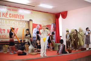 Hội thi kể chuyện “Em yêu lịch sử Việt Nam” hưởng ứng Đại hội đại biểu toàn quốc lần thứ XIV của Đảng.