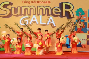 Đêm gala tổng kết khóa hè của học sinh khối Tiểu học Trường Hội nhập quốc tế iSchool Hà Tĩnh.