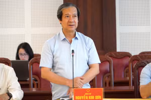 Bộ trưởng Nguyễn Kim Sơn làm việc với UBND tỉnh Gia Lai.