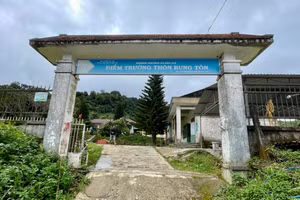 Trường tiểu học và THCS xã Đăk Plô mong muốn được xây mới, sửa chữa cơ sở vật chất để chuẩn bị cho việc thành lập Trường Phổ thông Dân tộc Nội trú xã Đăk Plô. Ảnh: Dung Nguyễn.