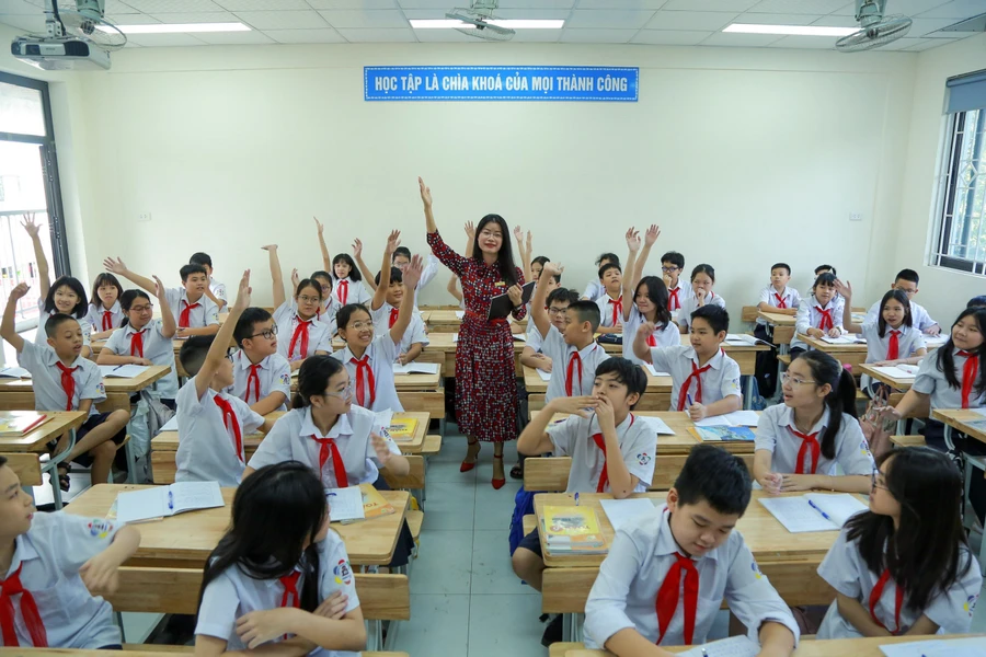 Hà Nội đang từng bước tháo gỡ khó khăn về công tác xây dựng trường học, trường đạt chuẩn quốc gia. Ảnh minh họa