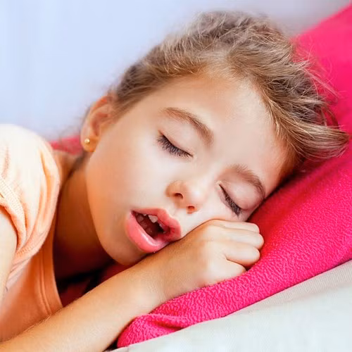 Trẻ ngủ ngáy có bị bệnh? - ảnh 1