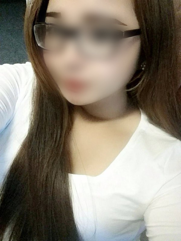 Lấy ảnh trai Hàn giả làm người yêu, cô gái trẻ bị tố là “hot girl sống ảo“ ảnh 1 12063967_541122682709204_221510583_n-c8ba2