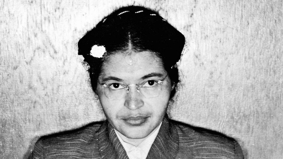 Rosa Parks năm 1955. Ảnh: Bbc.com