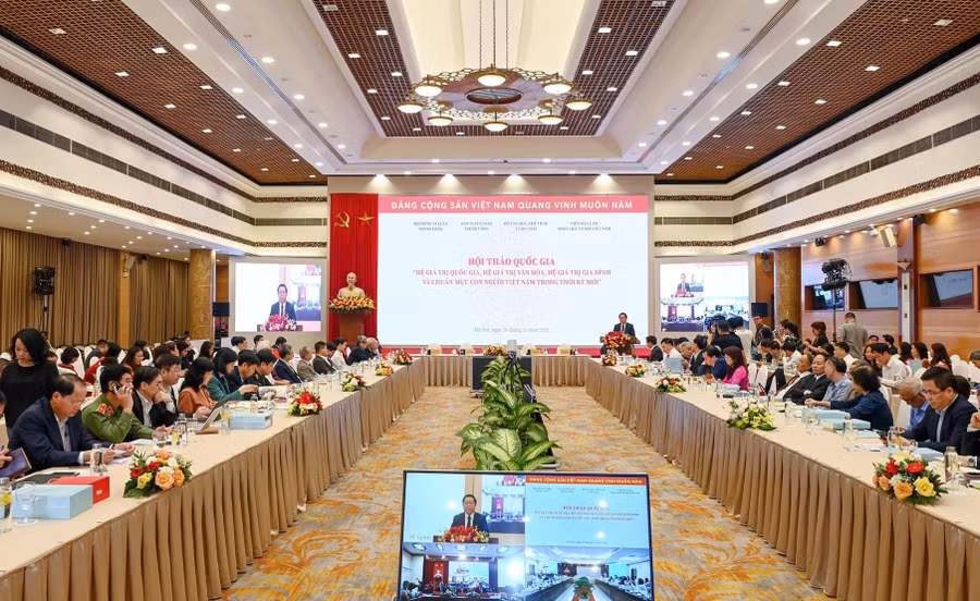 Hội thảo quốc gia “Hệ giá trị quốc gia, hệ giá trị văn hóa, hệ giá trị gia đình và chuẩn mực con người Việt Nam trong thời kỳ mới”.