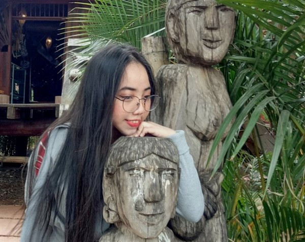 Tác giả Trần Tuyết Hàn sinh năm 1996.
