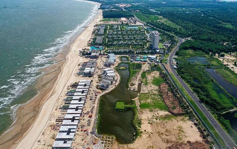 UBND tỉnh Bà Rịa - Vũng Tàu yêu cầu làm rõ tình trạng khó khăn của 36 dự án đang xây dựng để có giải pháp hỗ trợ chủ đầu tư sớm hoàn thành và đưa dự án vào hoạt động. UBND tỉnh Bà Rịa - Vũng Tàu yêu cầu làm rõ tình trạng khó khăn của 36 dự án đang xây dựng để có giải pháp hỗ trợ chủ đầu tư sớm hoàn thành và đưa dự án vào hoạt động.