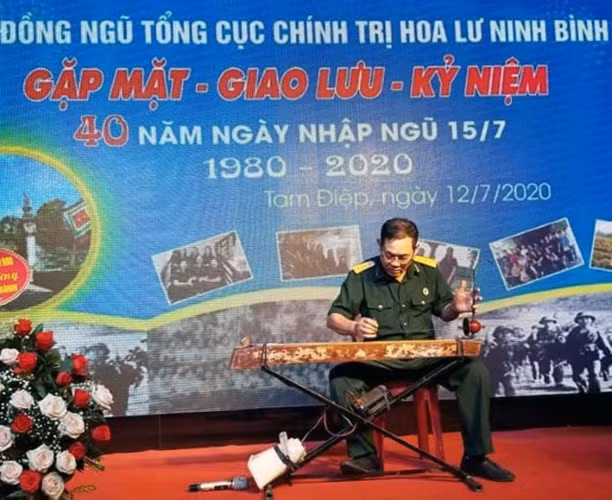 "Ông Cát đàn bầu" ở đất cố đô ảnh 2
