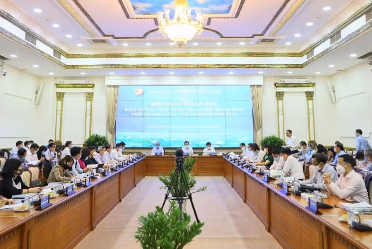 TPHCM vừa tổ chức hội thảo định hướng phát triển TP thời kỳ 2021 - 2030, tầm nhìn 2045.