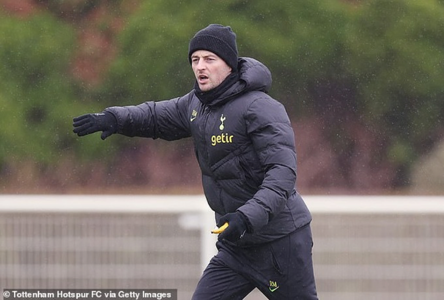 HLV Ryan Mason được giao tạm thời dẫn dắt Tottenham.