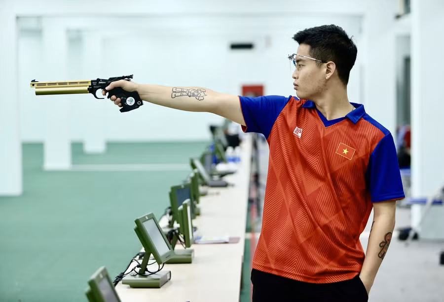 Nhà vô địch ASIAD 19 Phạm Quang Huy chưa thể giành suất tham dự Olympic 2024. Ảnh: ITN.