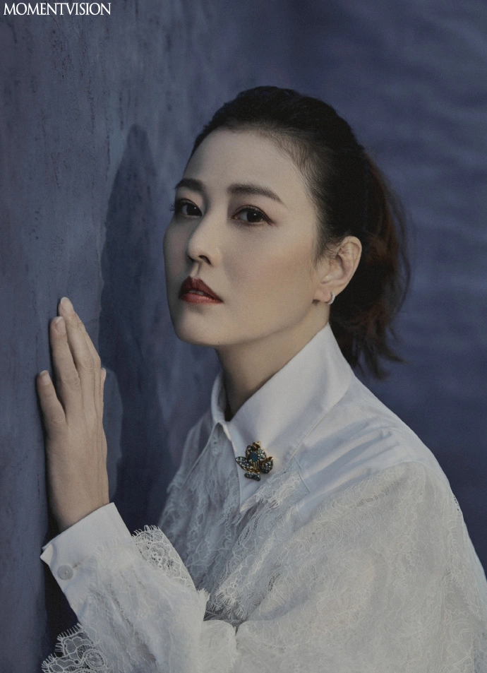 Châu Hải My tâm sự, cô hạnh phúc với cuộc sống đơn độc, đi về một mình.