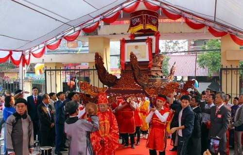 Xã Vũ Di với mạch nguồn văn hiến đã sản sinh 5 vị đại khoa. Xã Vũ Di với mạch nguồn văn hiến đã sản sinh 5 vị đại khoa.