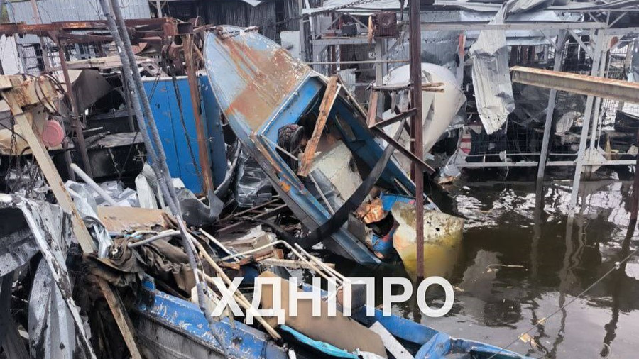 Sân bay quân sự địa phương ở thành phố Dnipro chịu tổn thất nặng nề do các cuộc tấn công chính xác của Nga hôm 19/4/2024 Sân bay quân sự địa phương ở thành phố Dnipro chịu tổn thất nặng nề do các cuộc tấn công chính xác của Nga hôm 19/4/2024