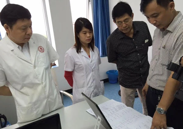 Phạt 67 triệu, đình chỉ 2 bác sĩ Trung Quốc