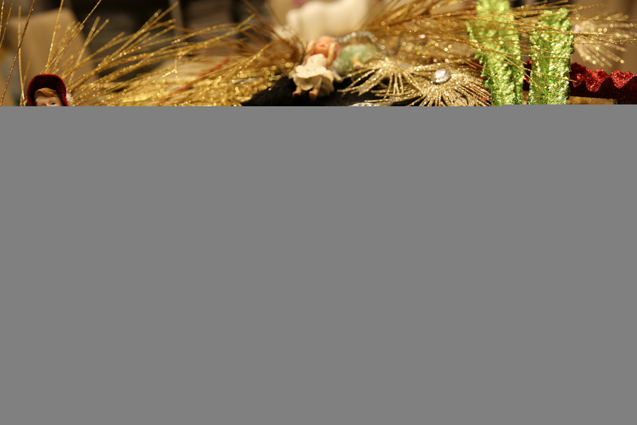 Đàm Vĩnh Hưng mang 3000 viên socola từ Las Vegas về liveshow. Đàm Vĩnh Hưng mang 3000 viên socola từ Las Vegas về liveshow.