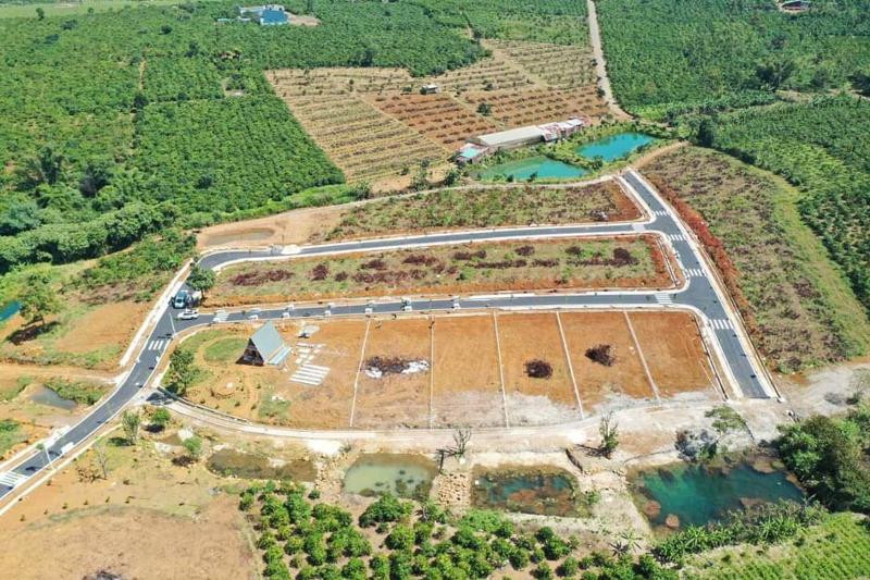 Hà Nội bãi bỏ đề nghị tạm dừng tiếp nhận, giải quyết thủ tục hành chính liên quan đến việc chia tách thửa đất. Hà Nội bãi bỏ đề nghị tạm dừng tiếp nhận, giải quyết thủ tục hành chính liên quan đến việc chia tách thửa đất.