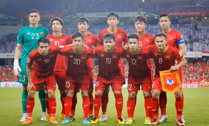 Nếu dịch bệnh được kiểm soát tốt, bóng đá Việt Nam sẽ trở lại sau khi tuyển quốc gia hoàn thành vòng loại thứ 2 World Cup 2022 khu vực châu Á.